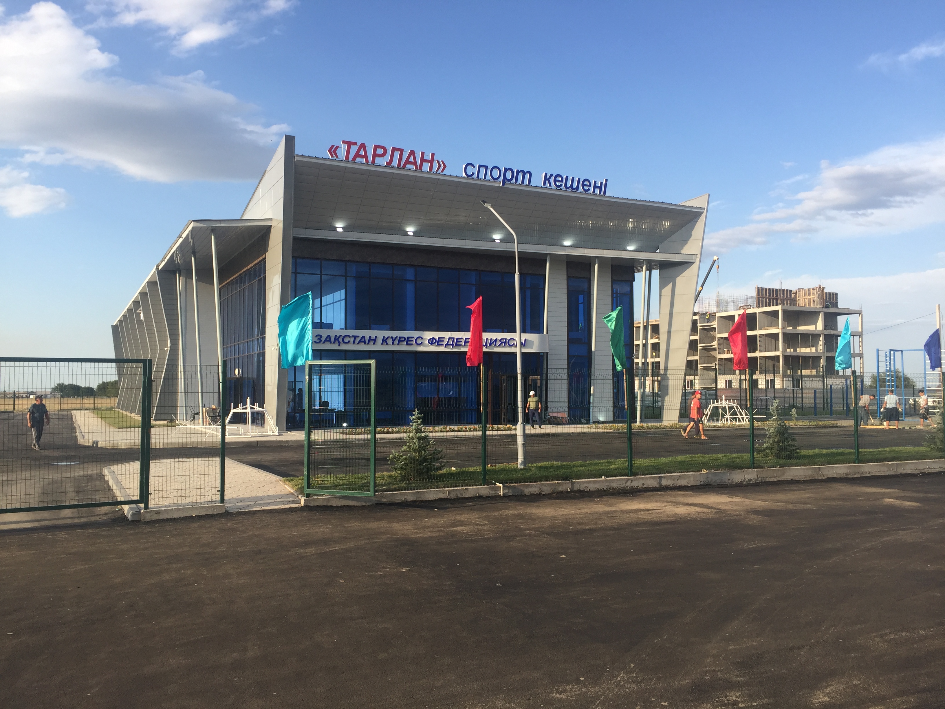 Построить спорткомплекс Нур-Султан (Астана)